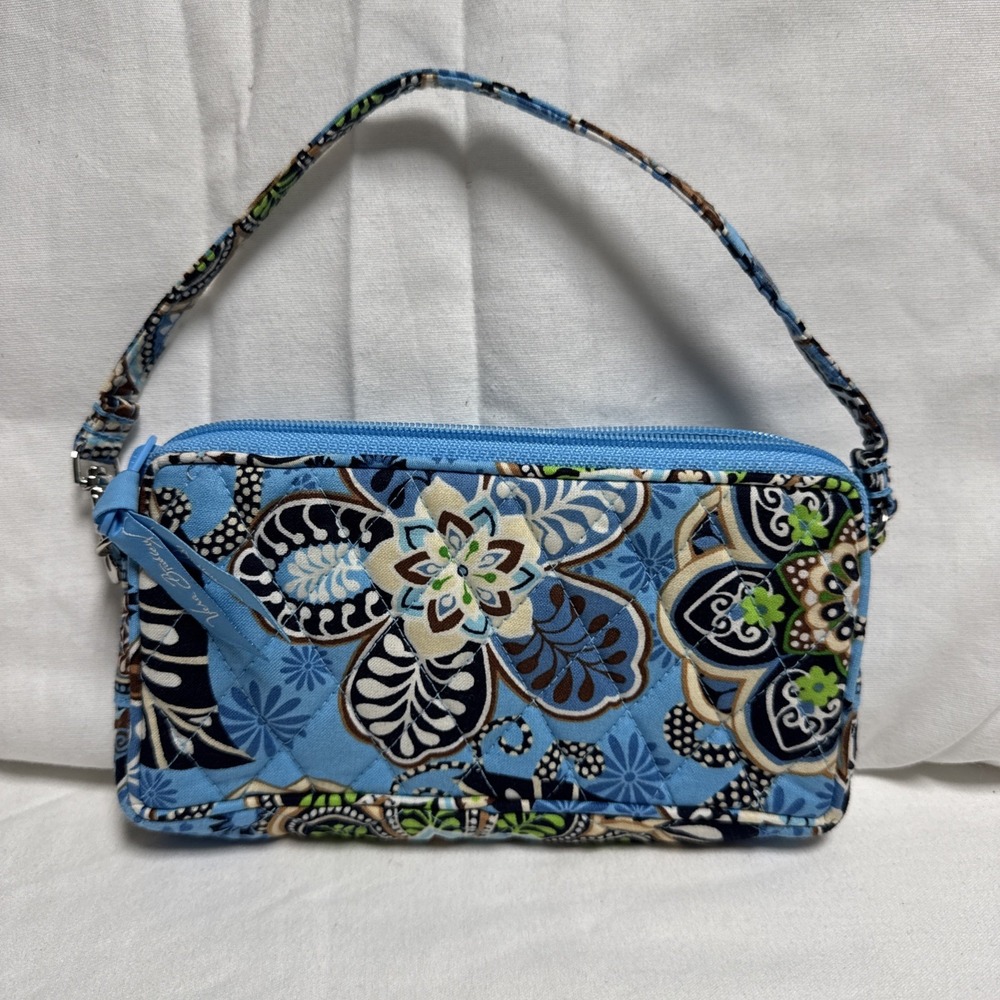 Vera Bradley Bali Blue Zip Wristlet Wallet Retired Pattern